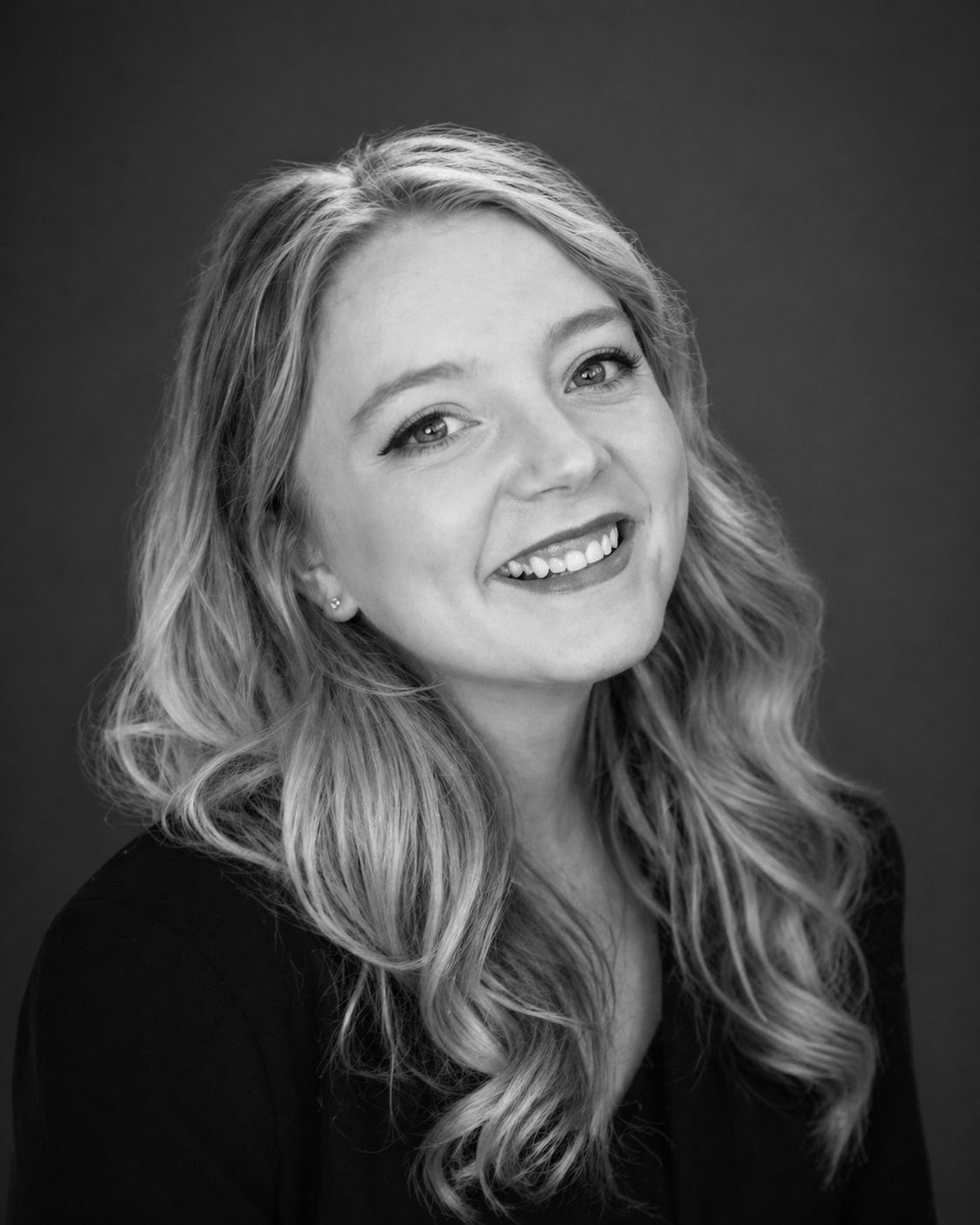 KERRY SENIOR HAIR DESIGNER